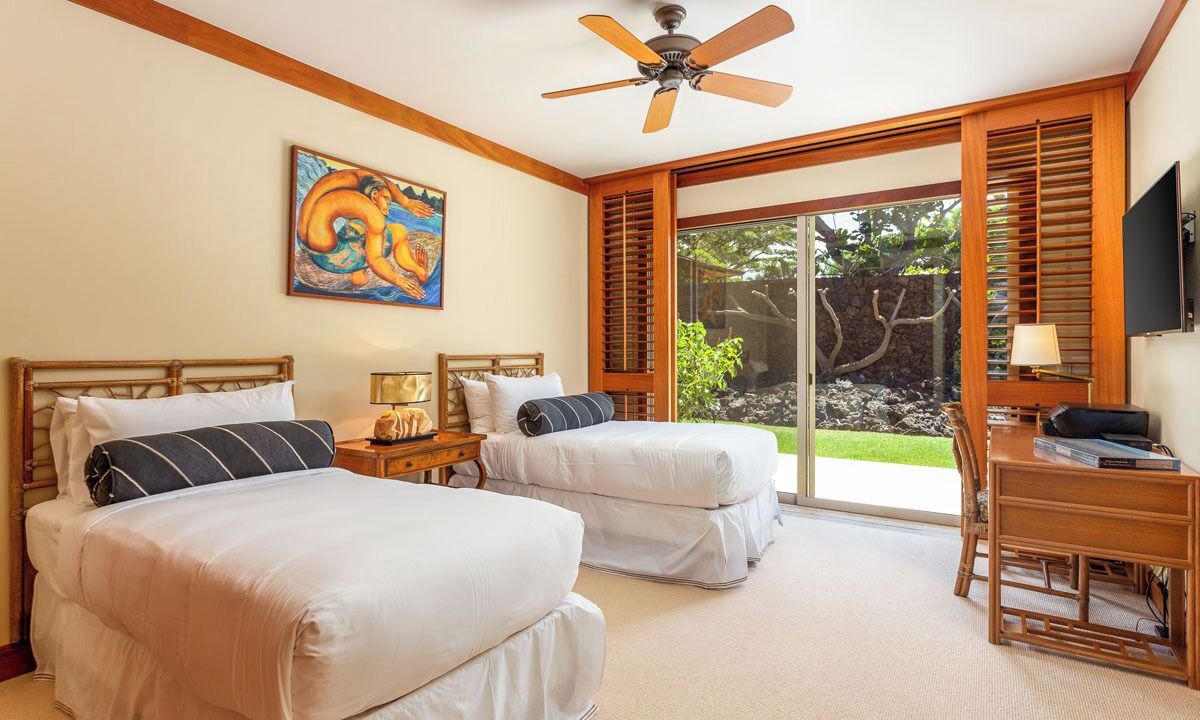 Photo of Bedroom in Kaupulehu