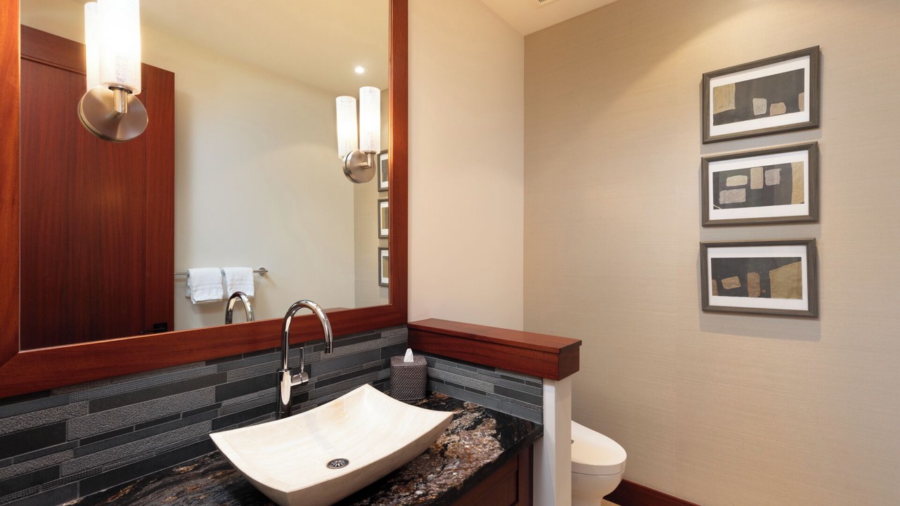 Photo of Bathroom in Kaupulehu