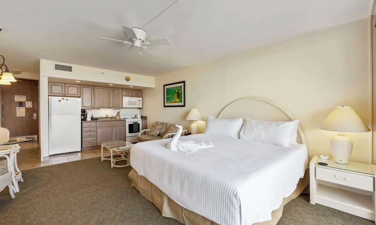 Photo of Bedroom in Kahana