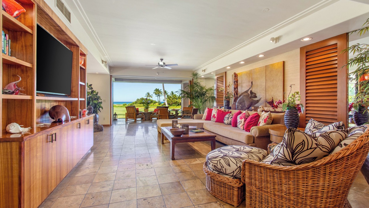 Photo of Livingroom in Kaupulehu