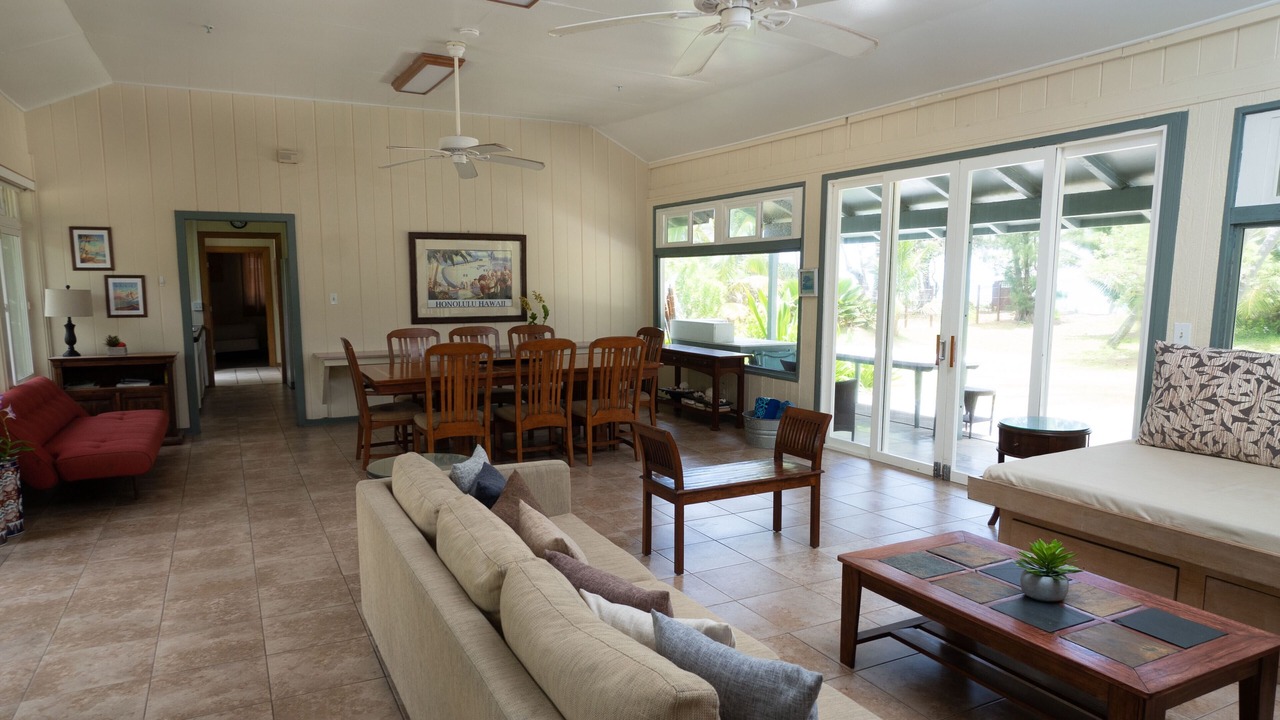 Photo of Livingroom in Laie