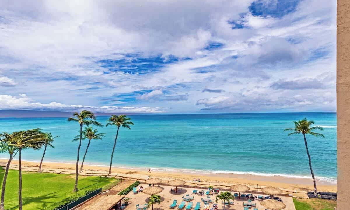 Photo of Others in Kahana