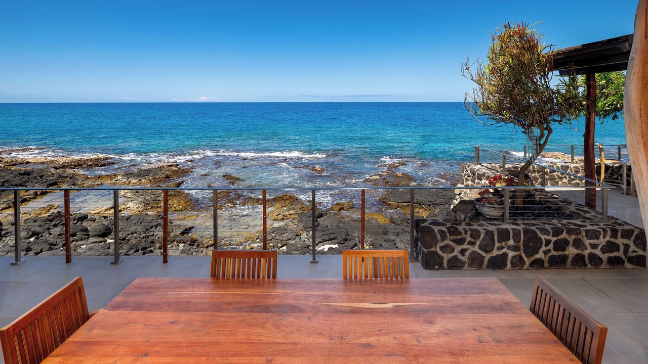 Photo of Outdoor in Kahaluu Bay