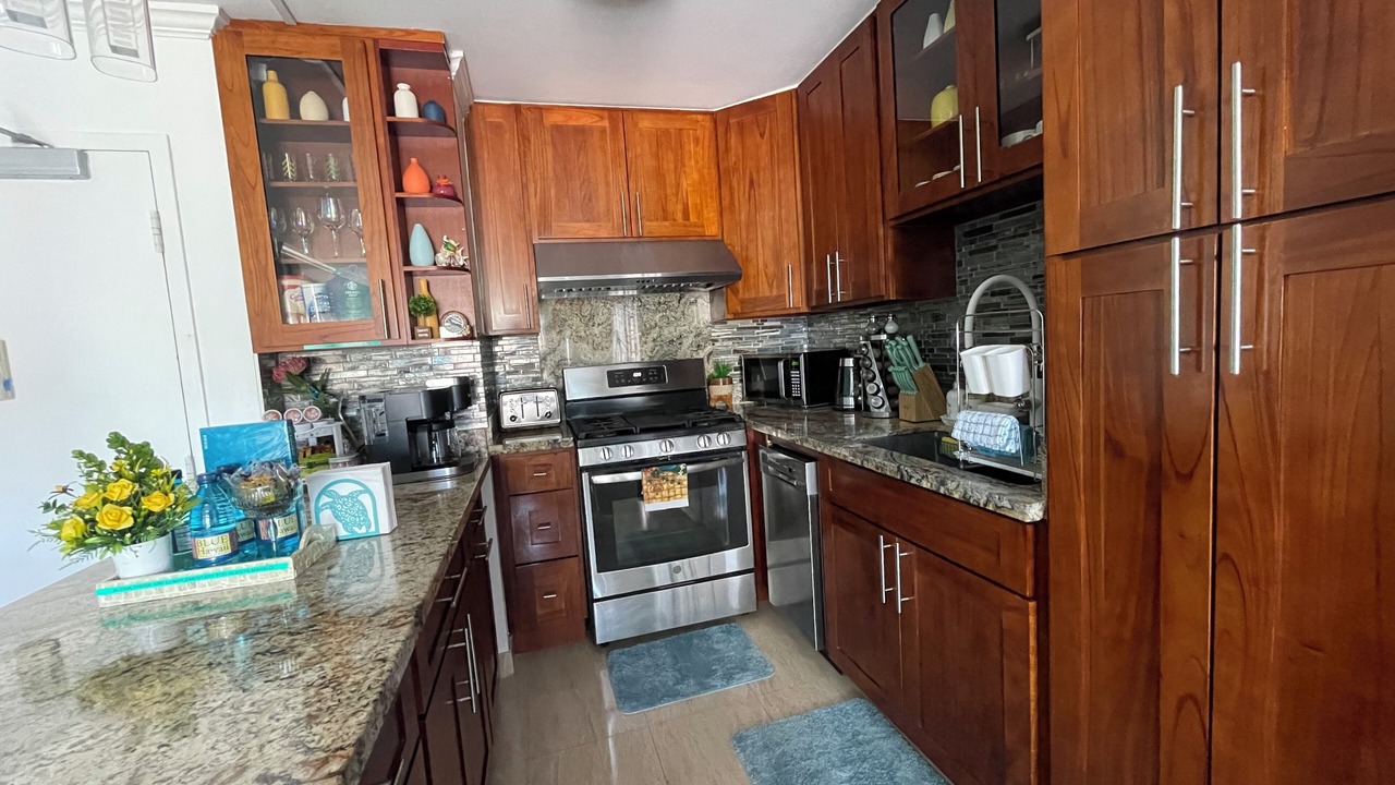 Photo of Kitchen in Waikiki