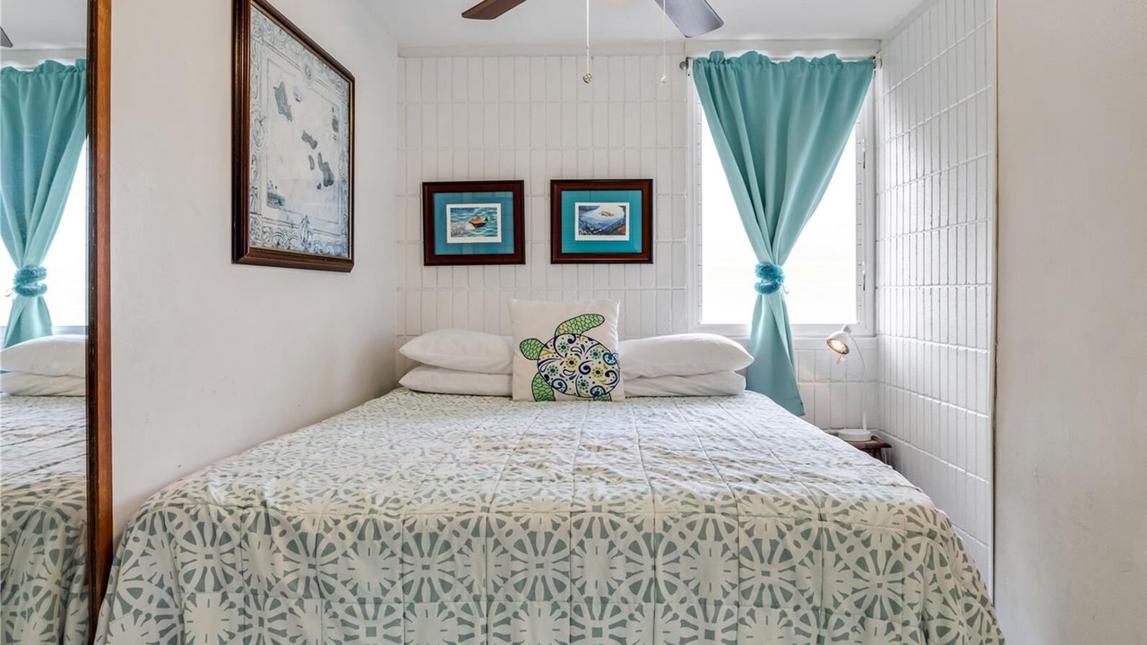 Photo of Bedroom in Punaluu