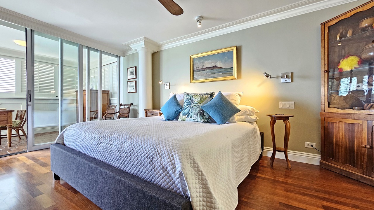 Photo of Bedroom in Diamond Head - Kapahulu - St. Louis