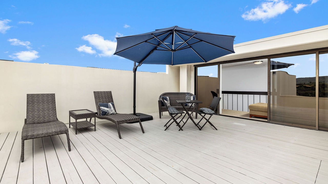 Photo of Patio Balcony in Historic Kailua Village