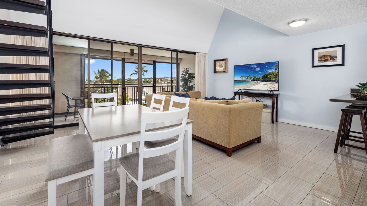 Photo of Livingroom in Historic Kailua Village