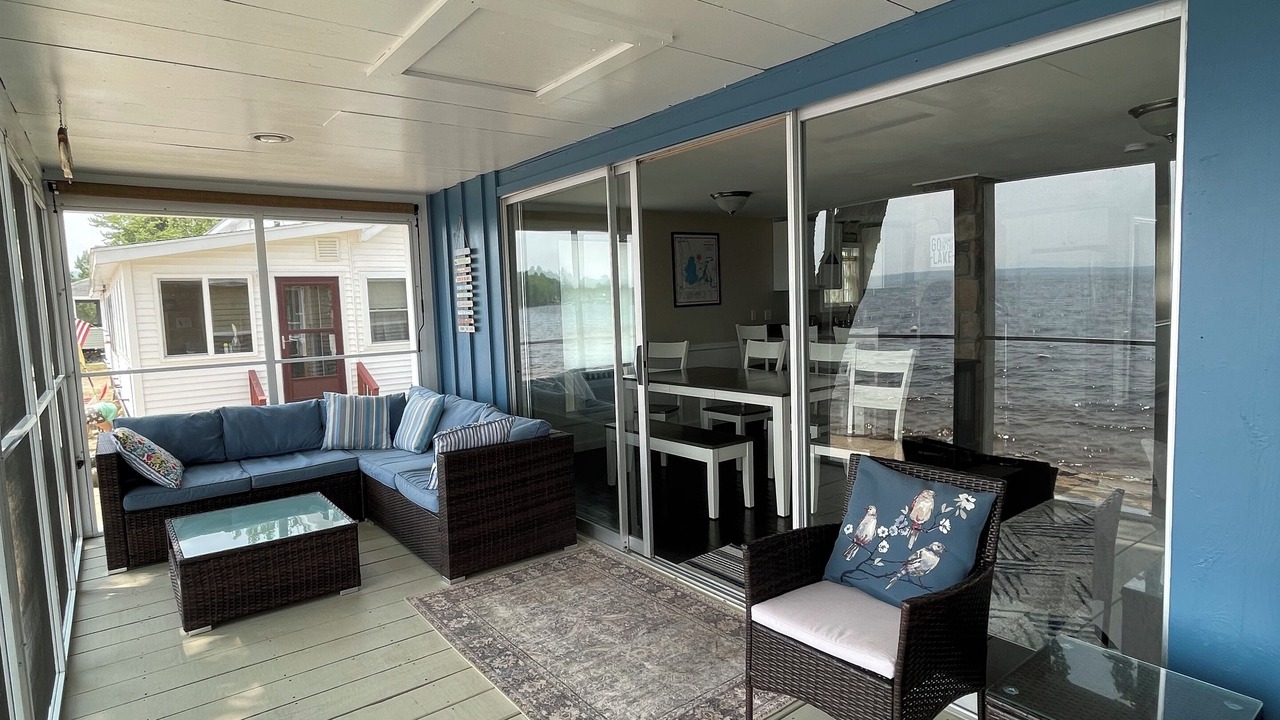 Photo of Patio Balcony in Center Ossipee
