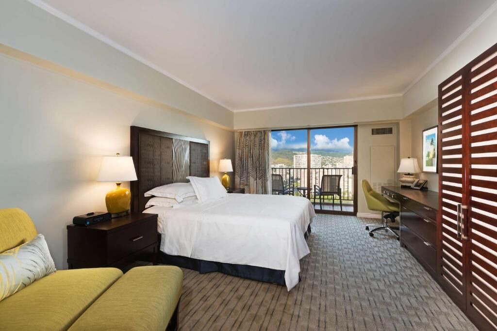 Photo of Bedroom in Waikiki