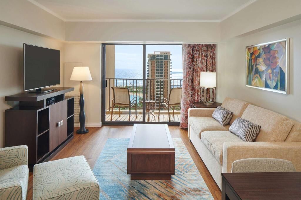 Photo of Livingroom in Waikiki