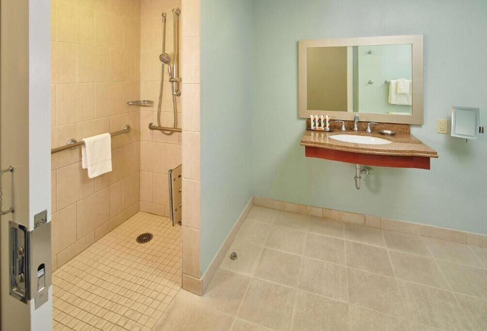 Photo of Bathroom in Waikiki