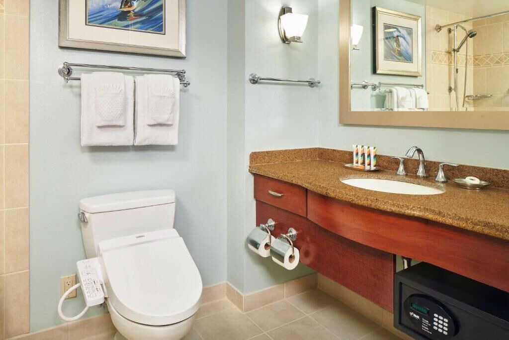 Photo of Bathroom in Waikiki