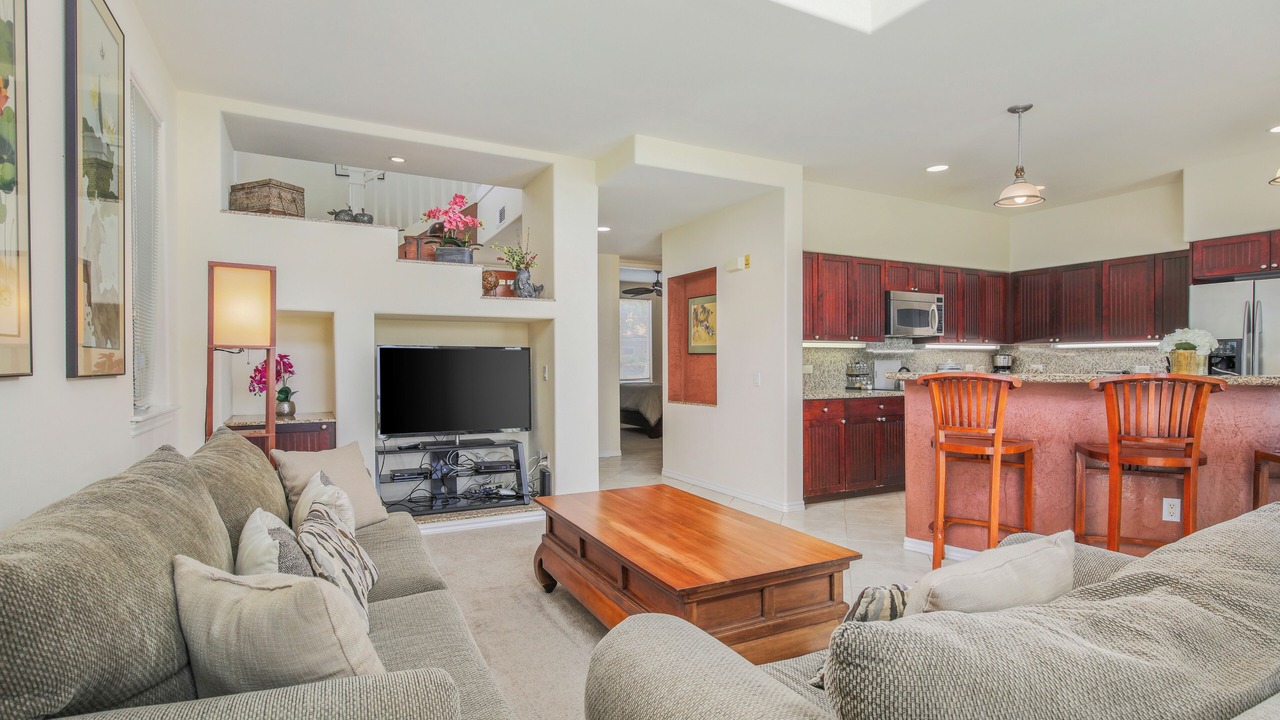 Photo of Livingroom in Waikoloa Village