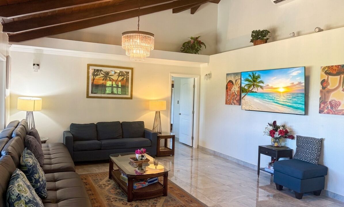Photo of Livingroom in Kaanapali