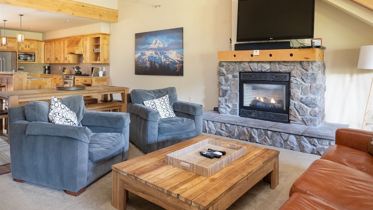 Photo of Livingroom in Government Camp