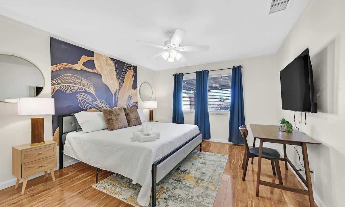 Photo of Bedroom in Spring Valley