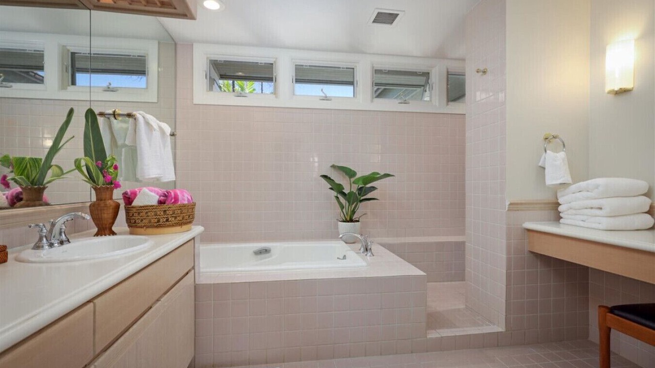 Photo of Bathroom in Kamuela