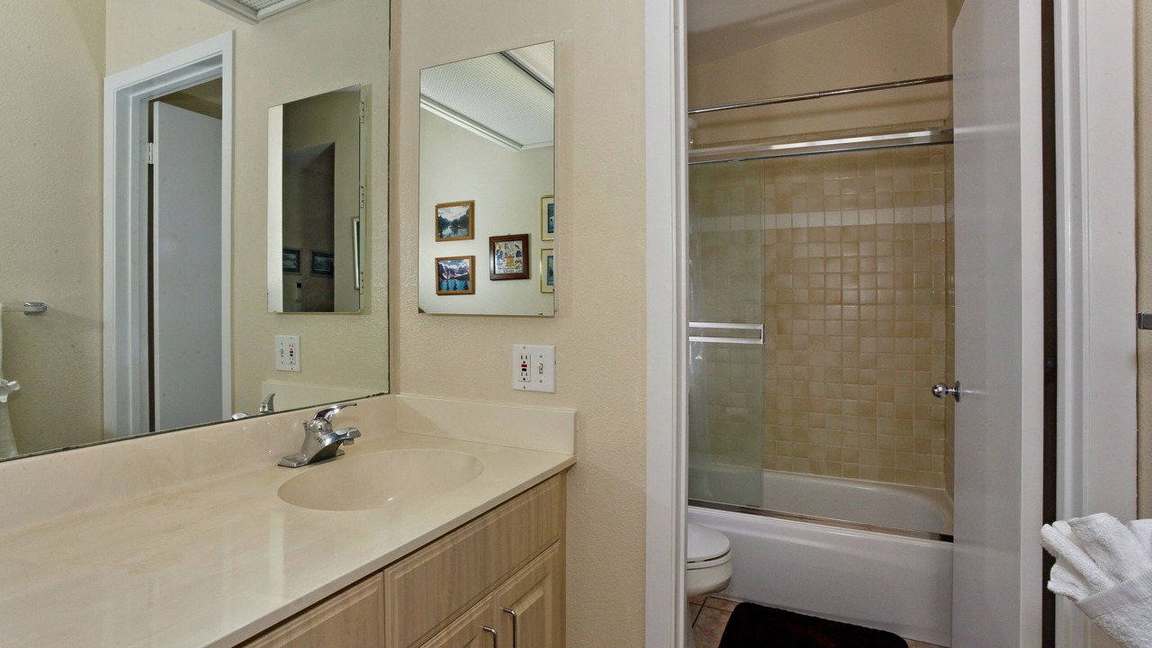 Photo of Bathroom in Kapolei