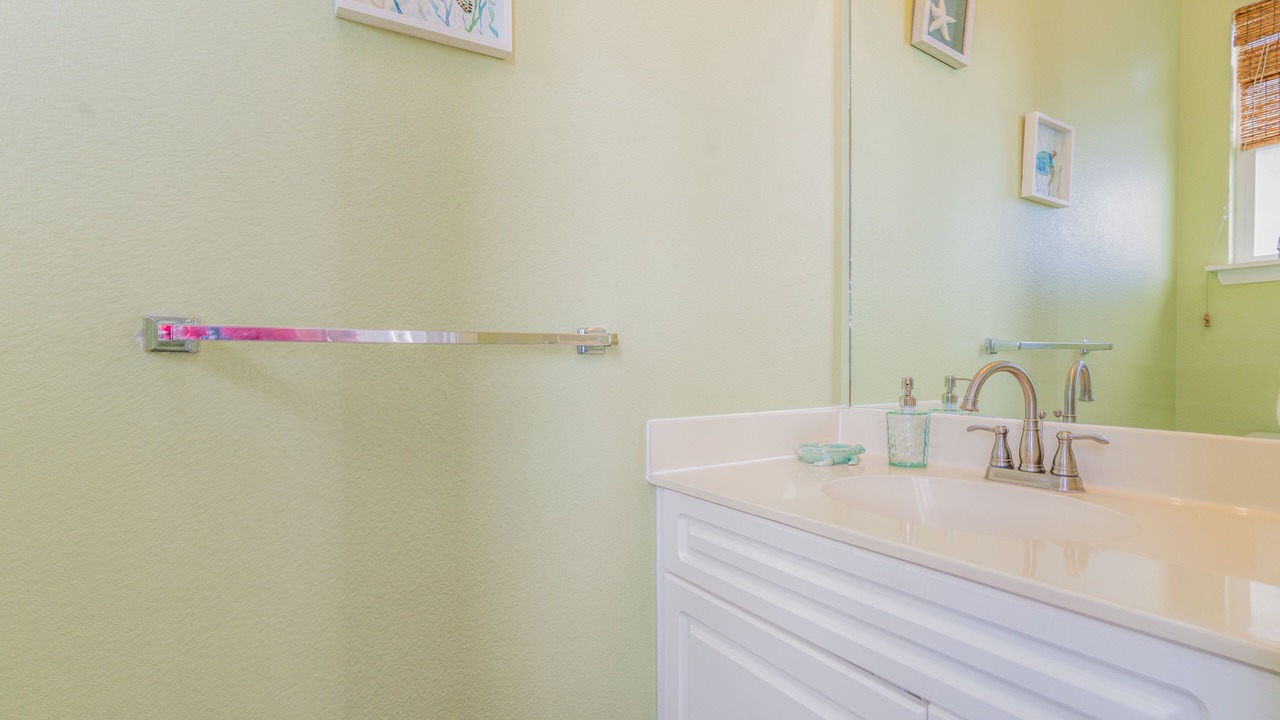 Photo of Bathroom in Makakilo City