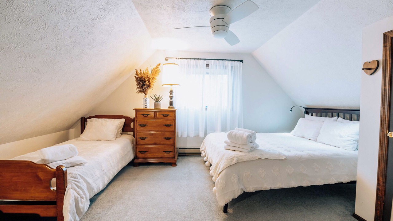 Photo of Bedroom in Pocono Lake
