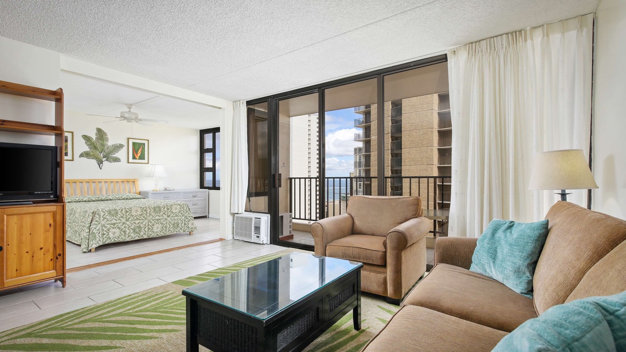Photo of Bedroom in Waikiki