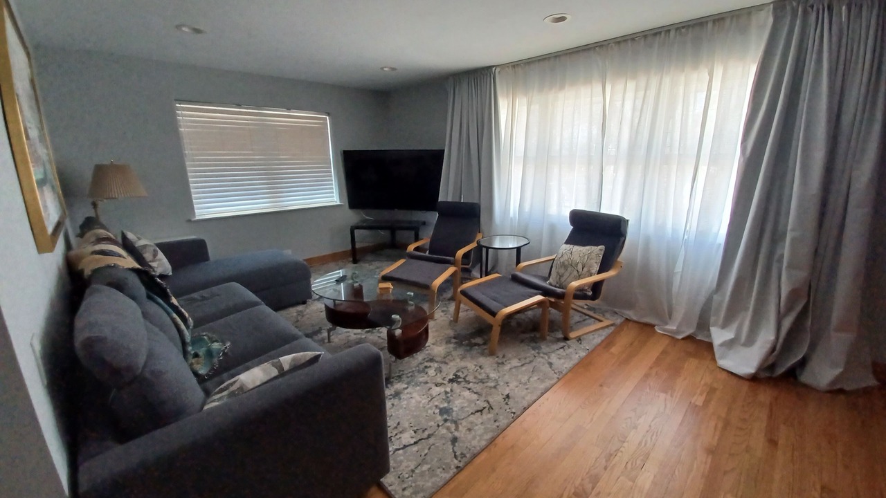 Photo of Livingroom in Naperville