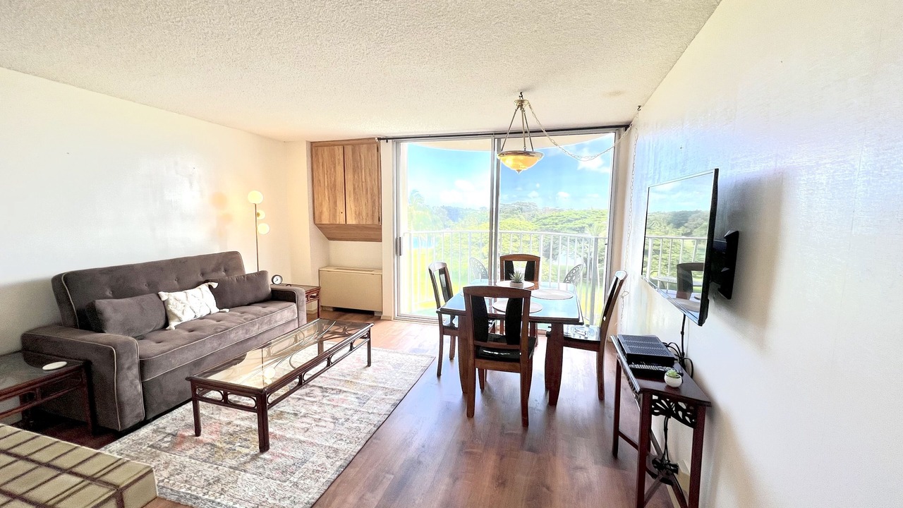 Photo of Livingroom in Hilo