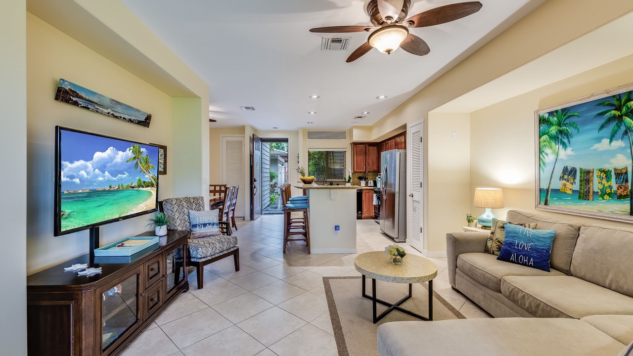 Photo of Livingroom in Kamuela