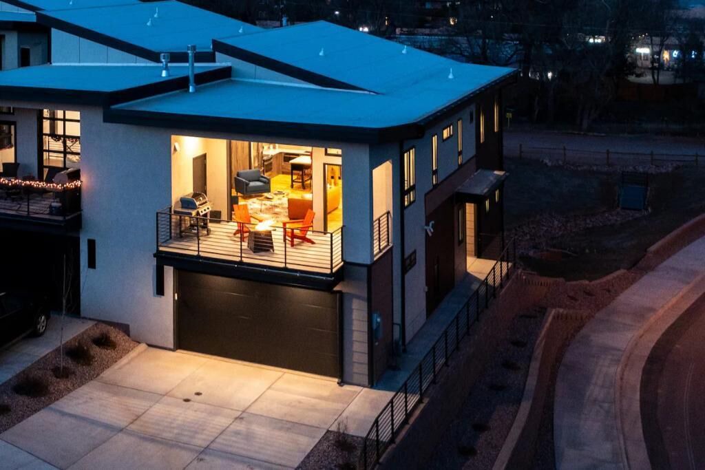 Photo of Outdoor in West Colorado Springs