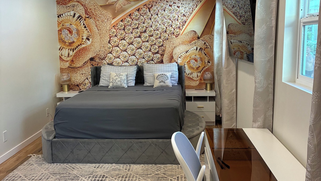 Photo of Bedroom in Waianae