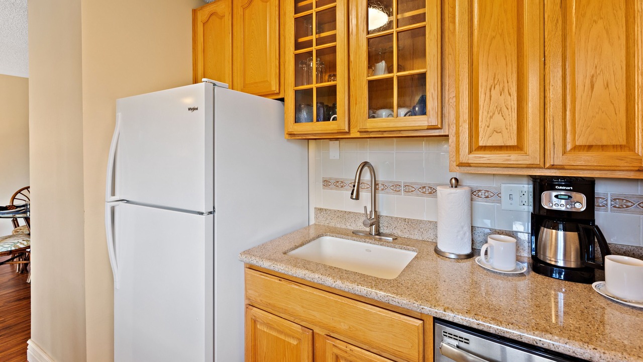 Photo of Kitchen in Kahana