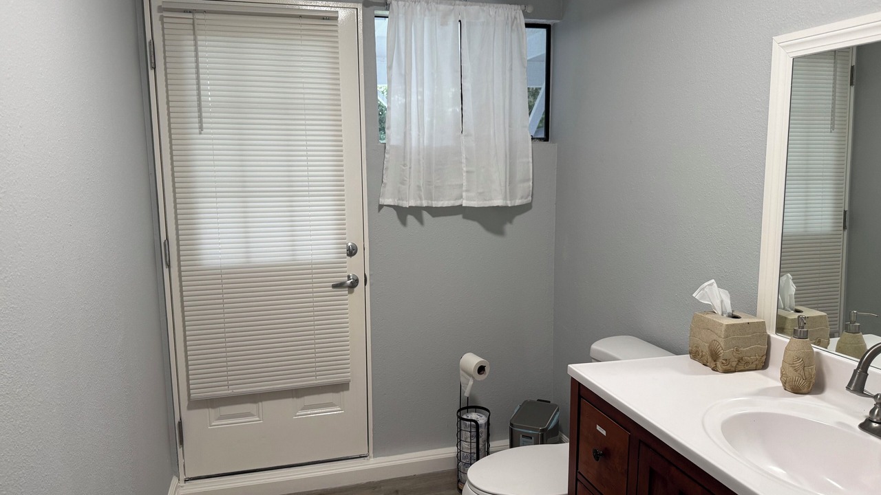 Photo of Bathroom in Keaau