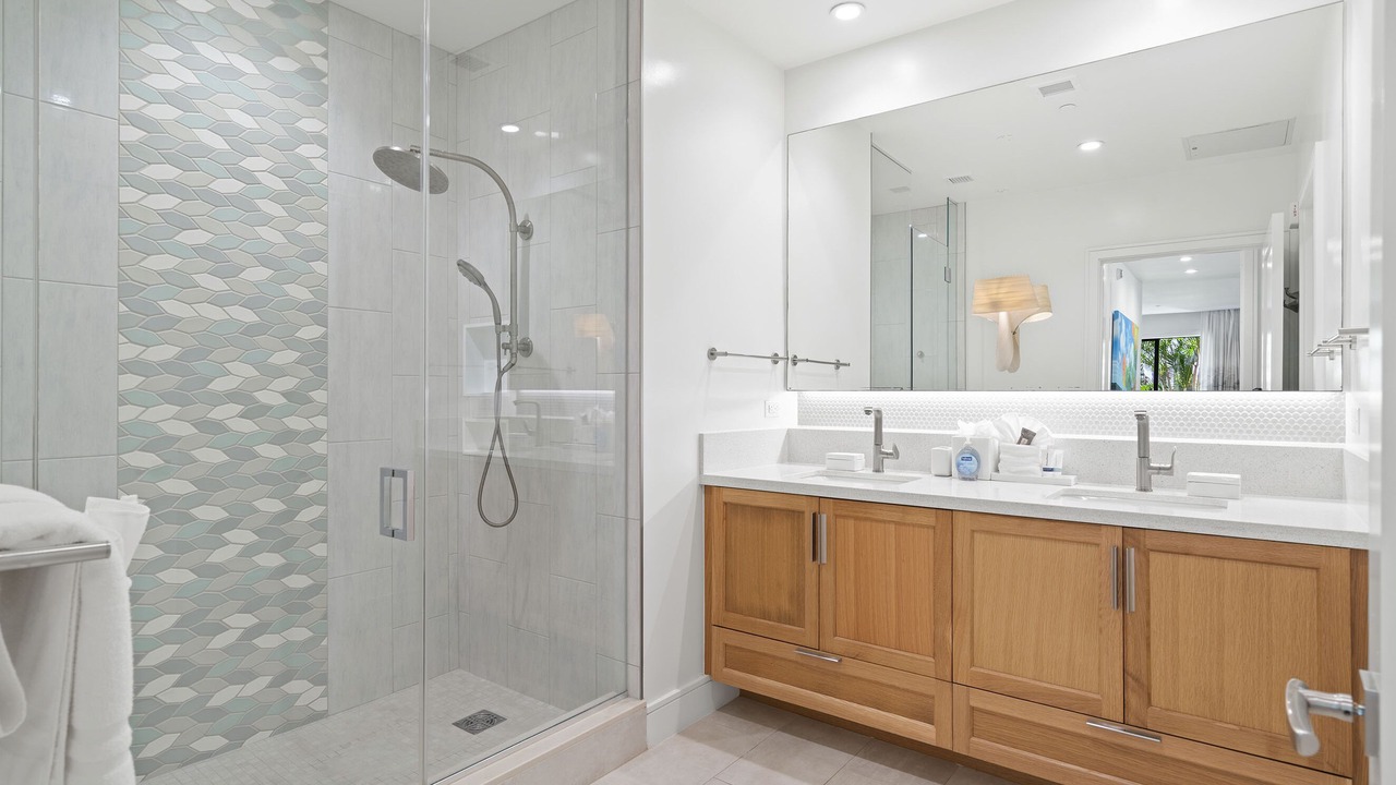 Photo of Bathroom in Honokowai