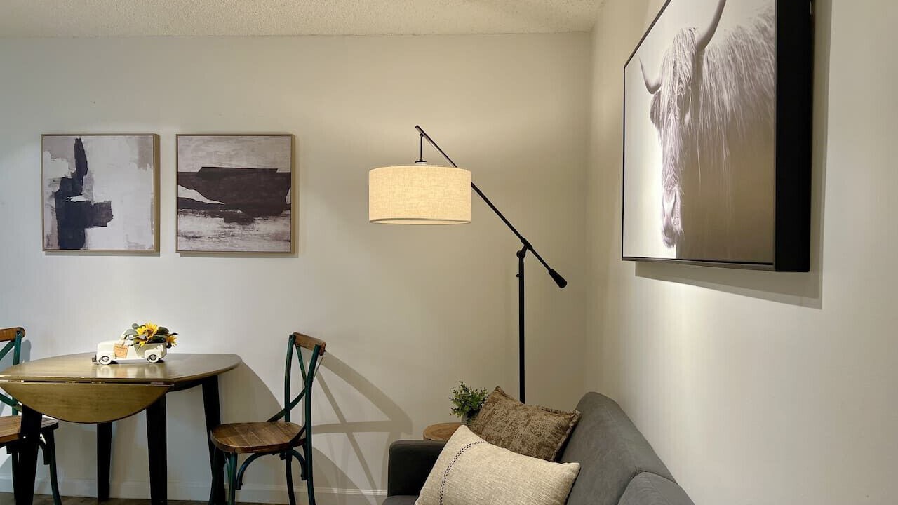 Photo of Livingroom in Downtown Honolulu