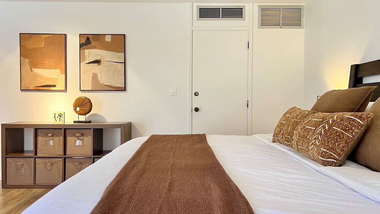 Photo of Bedroom in Downtown Honolulu