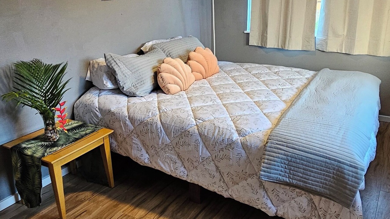 Photo of Bedroom in Waialee