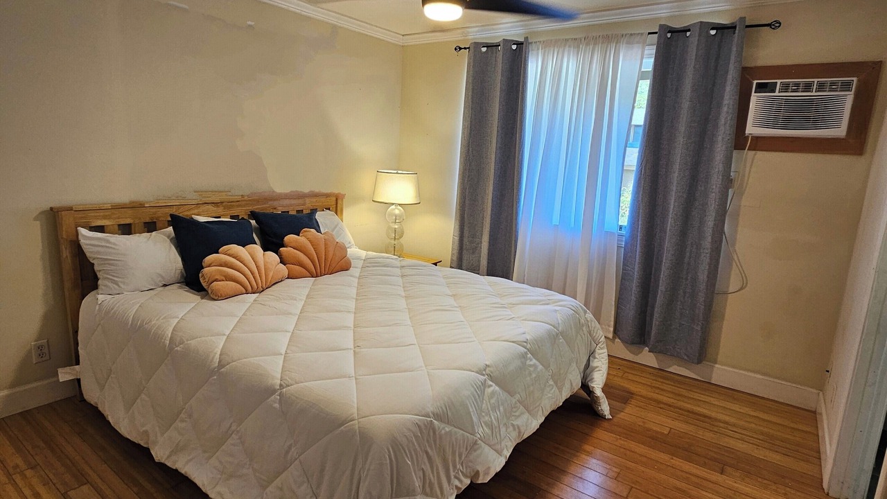 Photo of Bedroom in Waialee