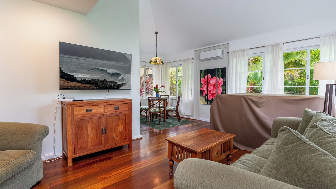 Photo of Livingroom in Waimanalo Beach