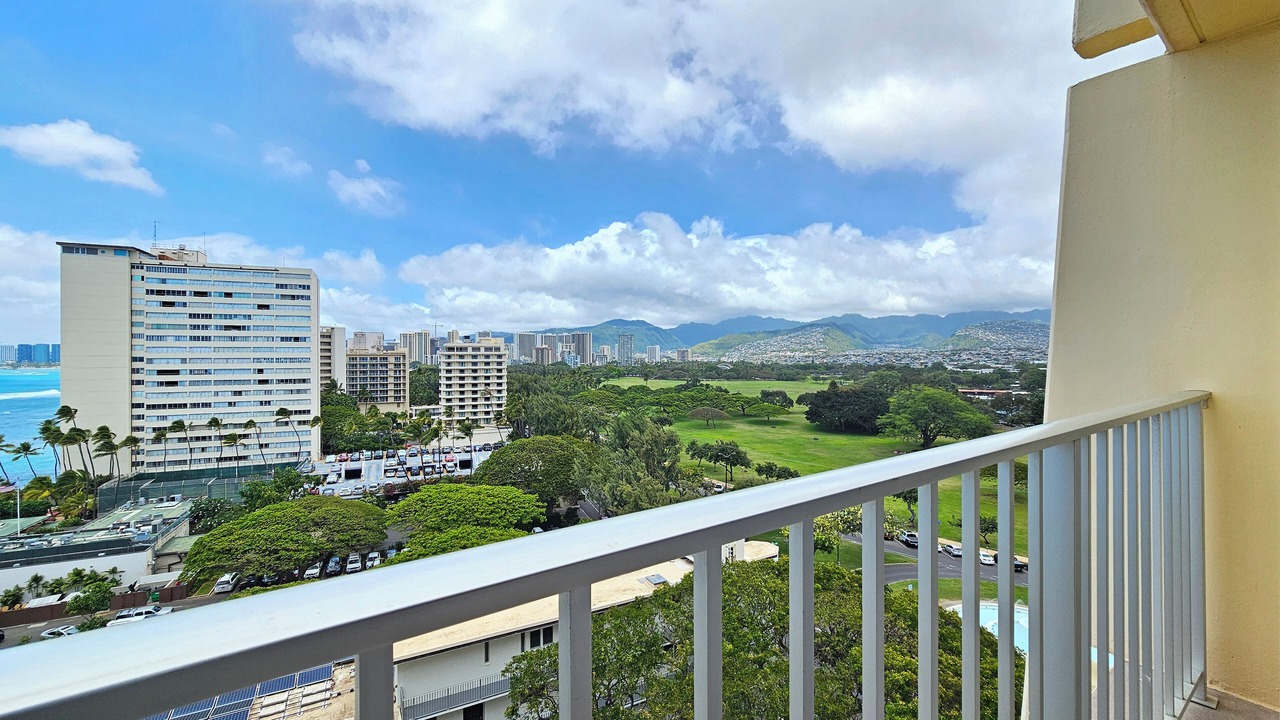 Photo of Outdoor in Diamond Head - Kapahulu - St. Louis