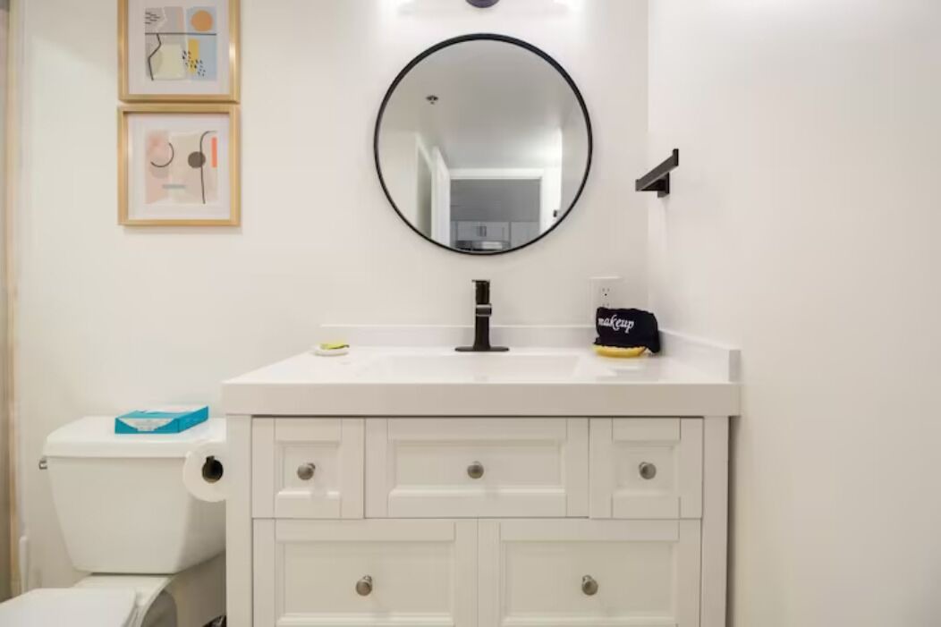 Photo of Bathroom in Waikiki
