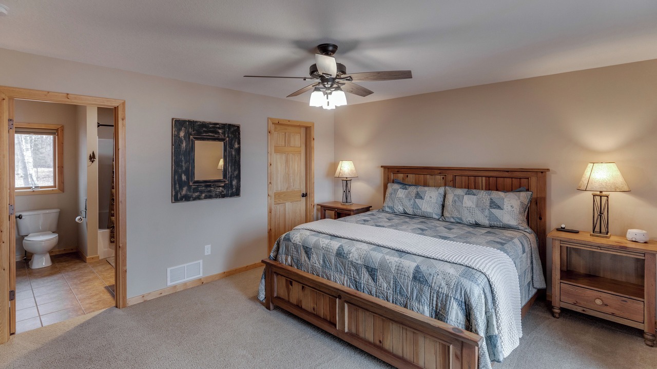 Photo of Bedroom in Crosslake