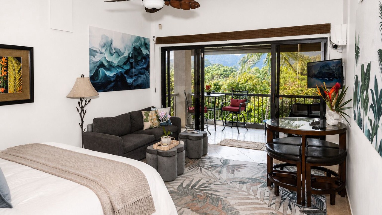Photo of Bedroom in Princeville