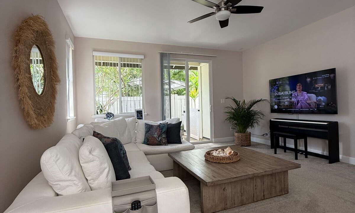 Photo of Livingroom in Kapolei