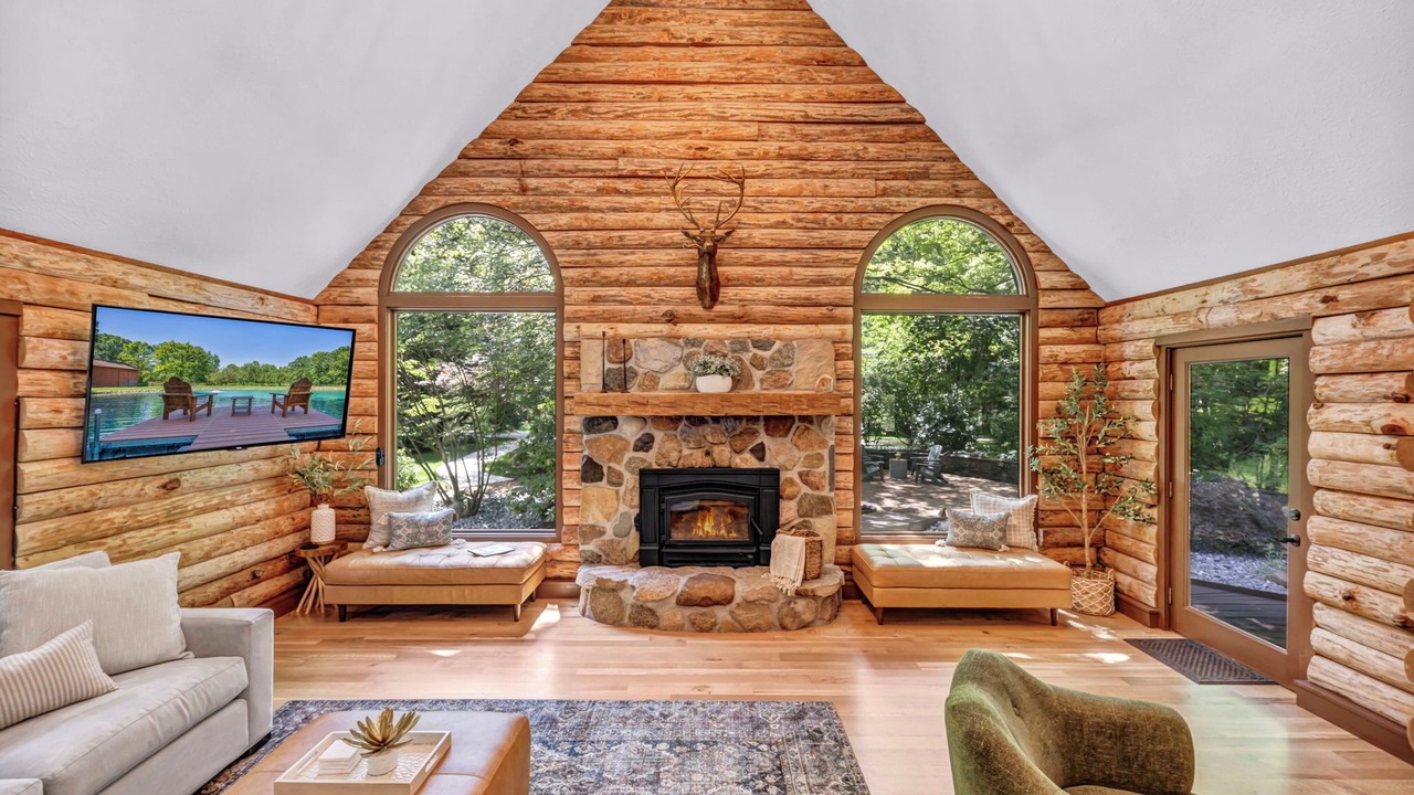 Photo of Livingroom in Hiram