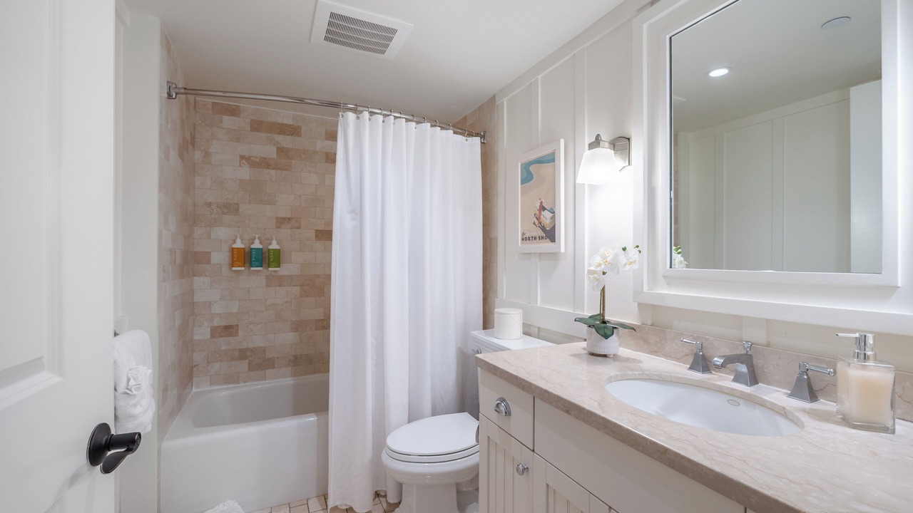 Photo of Bathroom in Kahuku