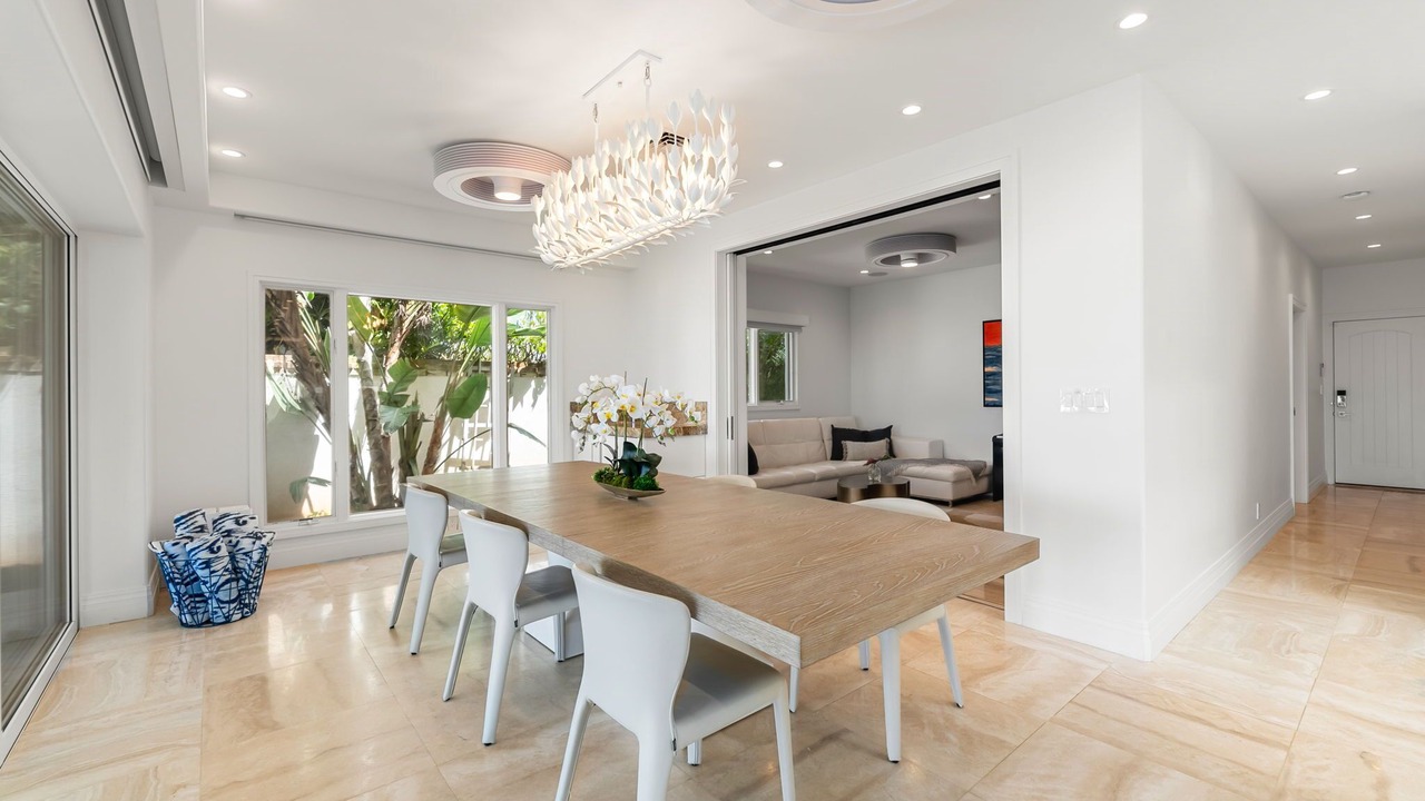Photo of Bedroom in Lanikai