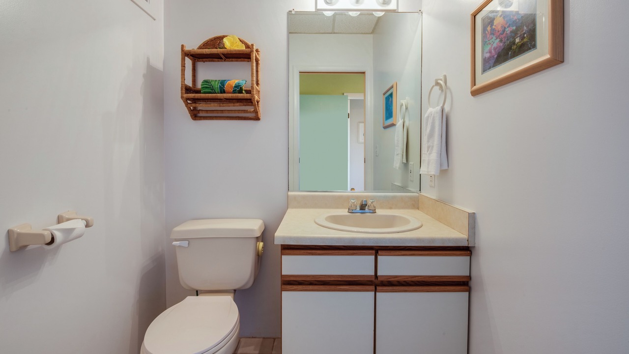 Photo of Bathroom in Kahaluu-Keauhou