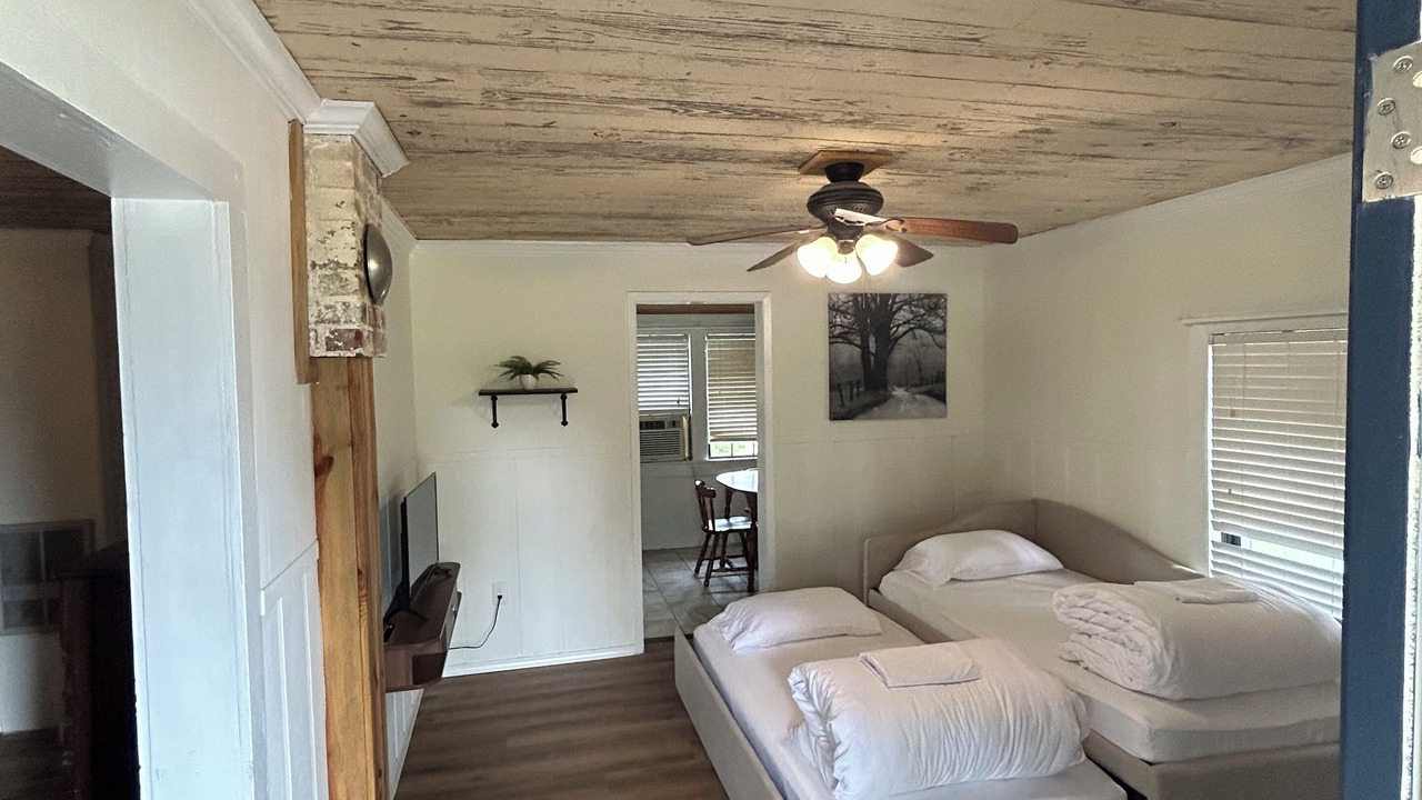 Photo of Bedroom in Cookson