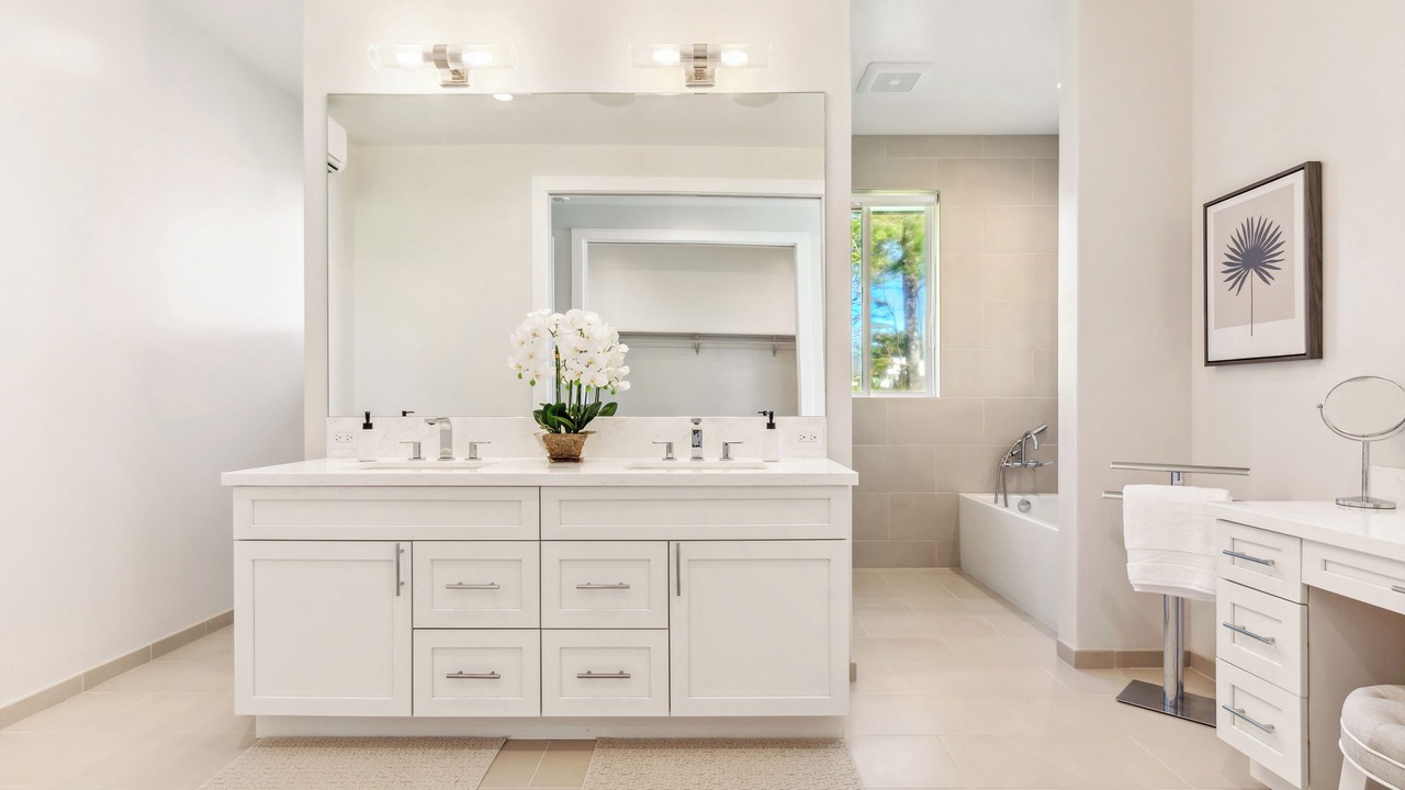 Photo of Bathroom in Laie